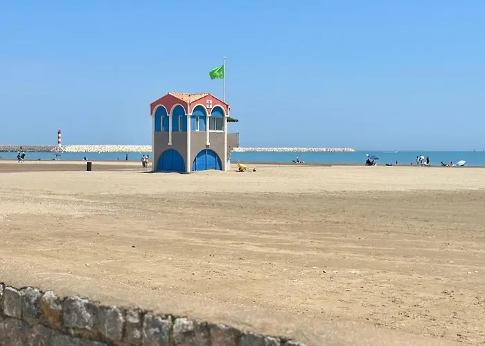2 Pieces, A Proximite De La Port-la-Nouvelle